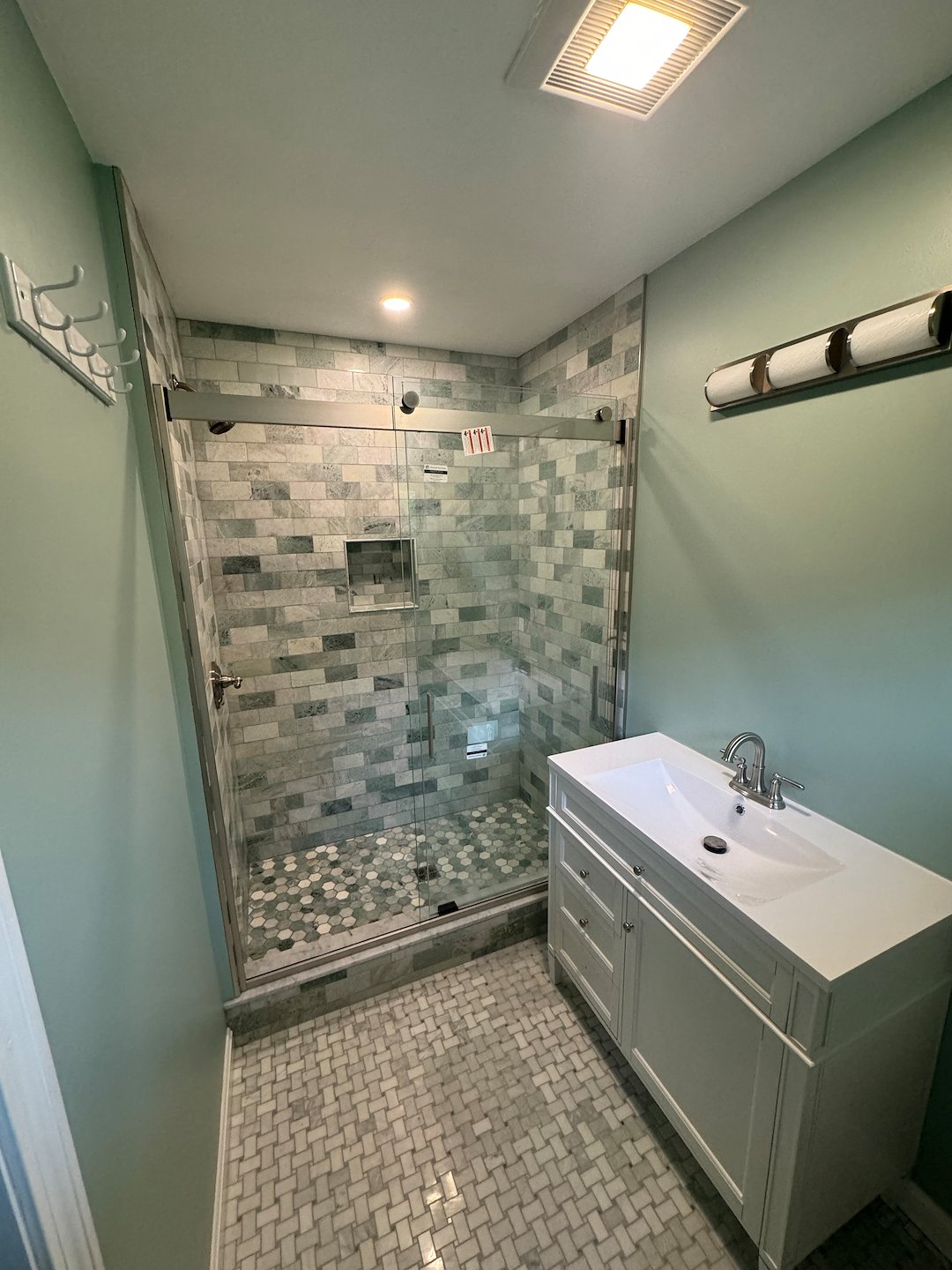 Bathroom remodeling in Charlton, MA